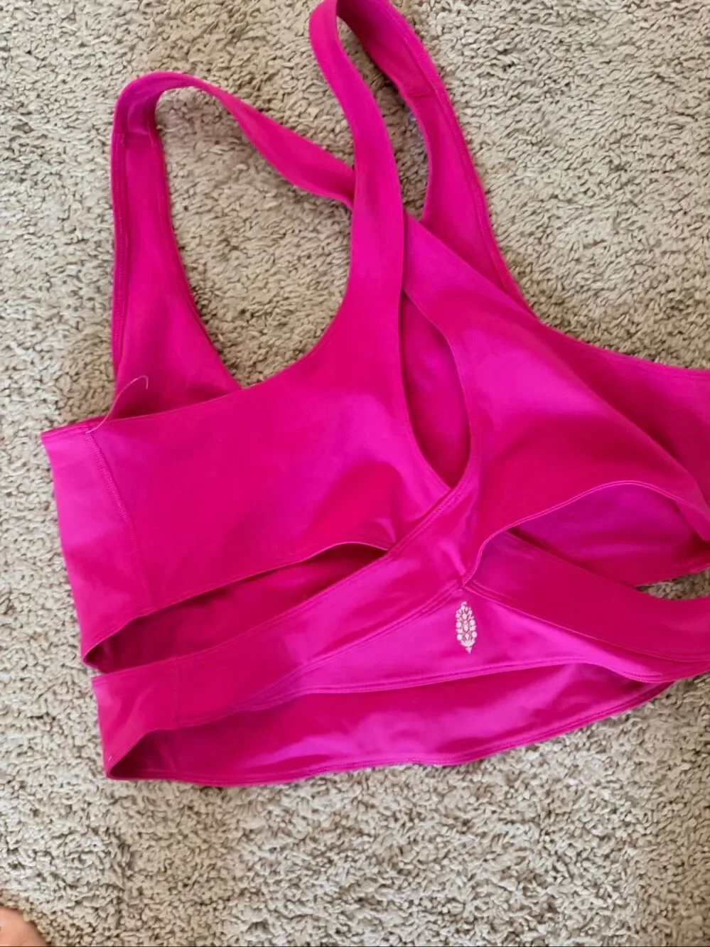 Free People Movement Hot Pink Cross Back Activewear Crop Tank Top Yoga Size L
